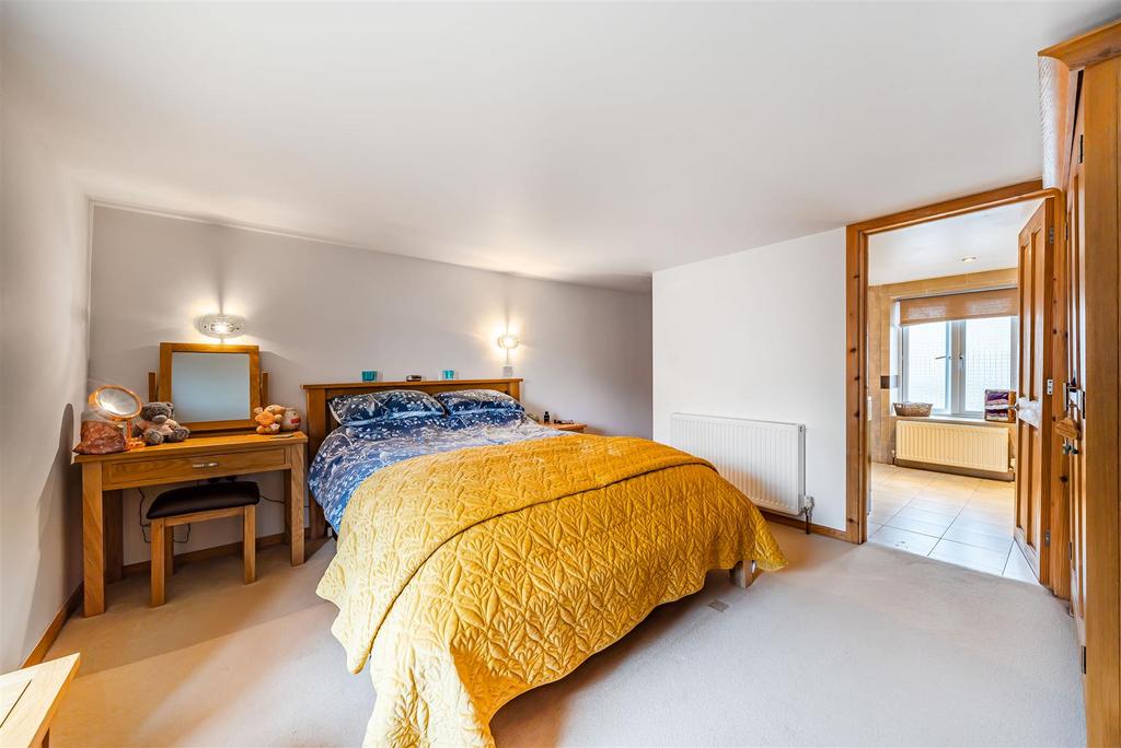 Fawns Bed1.jpg