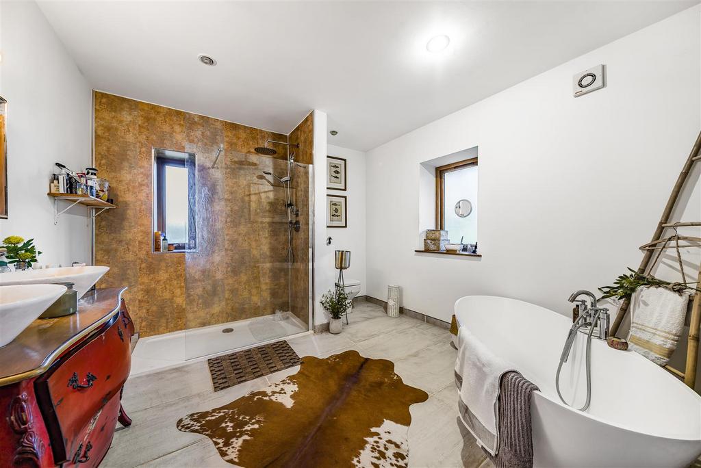 Faunstone Archive Bathroom.jpg