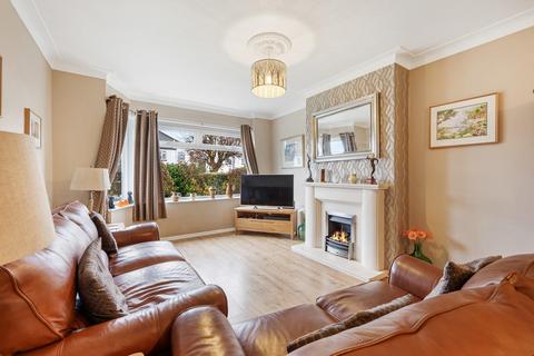 33 Buckstone Oval, Leeds, LS17 5HF
