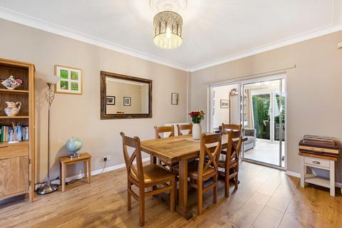 33 Buckstone Oval, Leeds, LS17 5HF