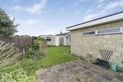3 bedroom detached bungalow for sale, Cromwell Close, Chalgrove, Oxford