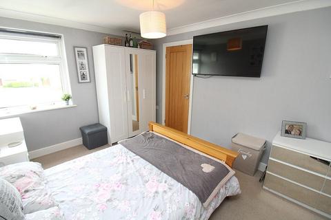 2 bedroom apartment for sale, Rumsey Fields, Danbury