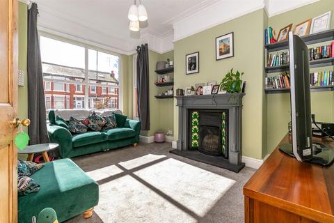 3 bedroom terraced house for sale, Kings Road, Old Trafford, Manchester