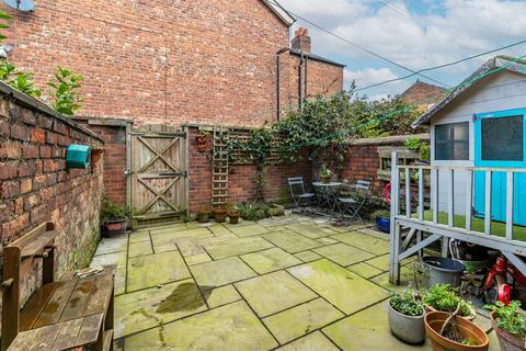 3 bedroom terraced house for sale, Kings Road, Old Trafford, Manchester