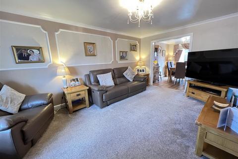 3 bedroom detached house for sale - Min Afon, Aberdare CF44