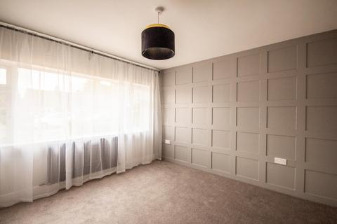 26 Poplar Close, Great Shelford, Cambridge, CB22 5LX