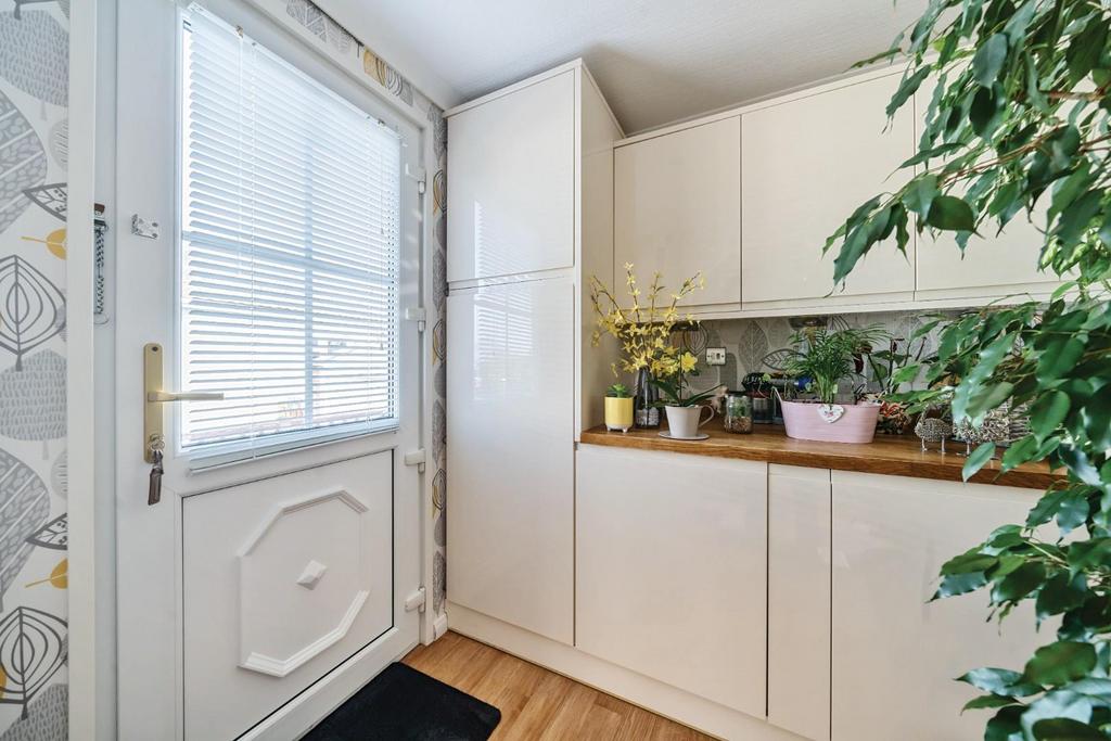 UTILITY ROOM.jpg
