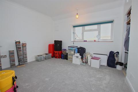 4 bedroom end of terrace house for sale, Wetherby Road, Borehamwood