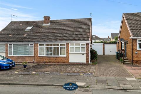 2 bedroom bungalow for sale - Shirlett Close, Aldermans Green, Coventry