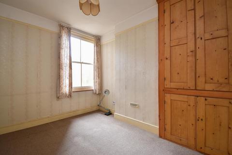 8 Edgar Road, Hastings, TN35 5JJ