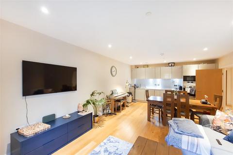 2 bedroom flat for sale, Brick Kiln One, Lewisham, SE13