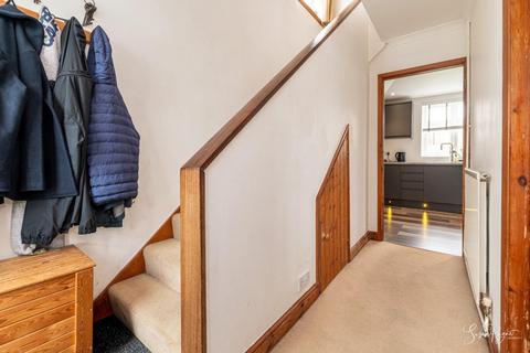 3 bedroom semi-detached house for sale - Hampshire Crescent, Newport
