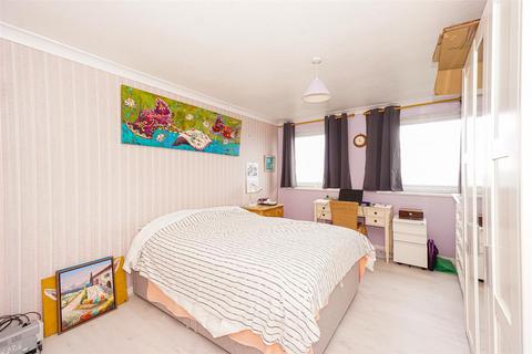 2 bedroom flat for sale - Robertson Terrace, Hastings