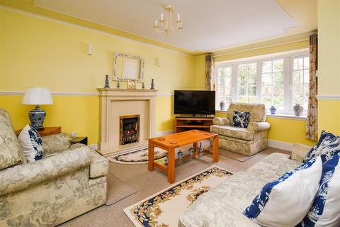 28 Quendale, Wombourne, Wolverhampton, WV5 8JZ
