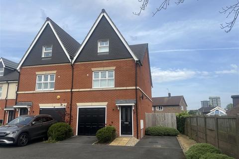 3 bedroom semi-detached house for sale, Wright Close, Handforth, Wilmslow