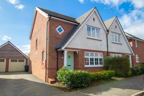 3 bedroom semi-detached house for sale, Green Meadow Rise, Penymynydd, Chester