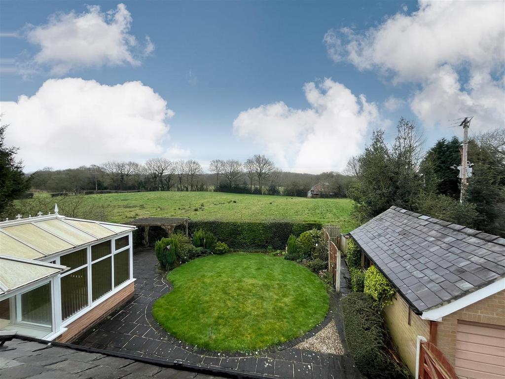 Mobberley Road, Wilmslow 3 bed detached bungalow for sale £499,950