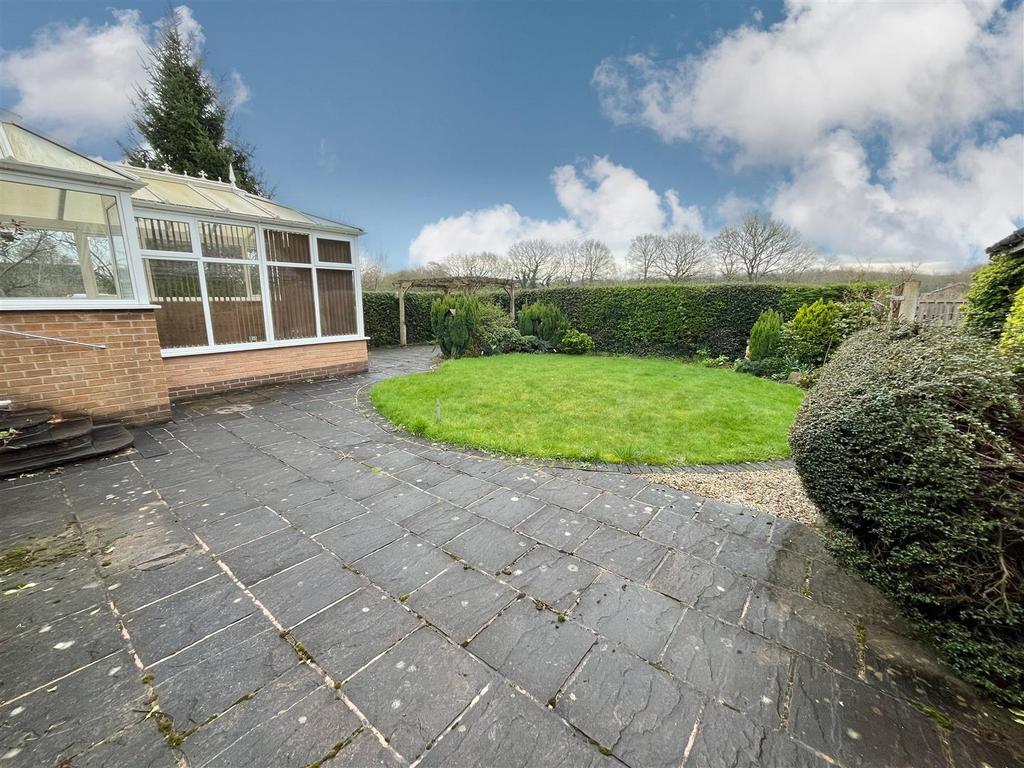 Mobberley Road, Wilmslow 3 bed detached bungalow for sale £499,950