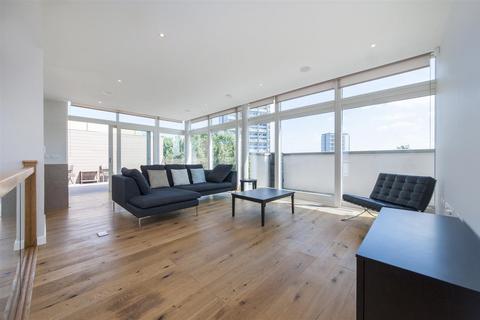 3 bedroom penthouse for sale - Waterfront Apartments, London, W9