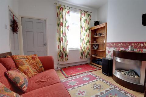 2 bedroom terraced house for sale - Richard Street, Crewe