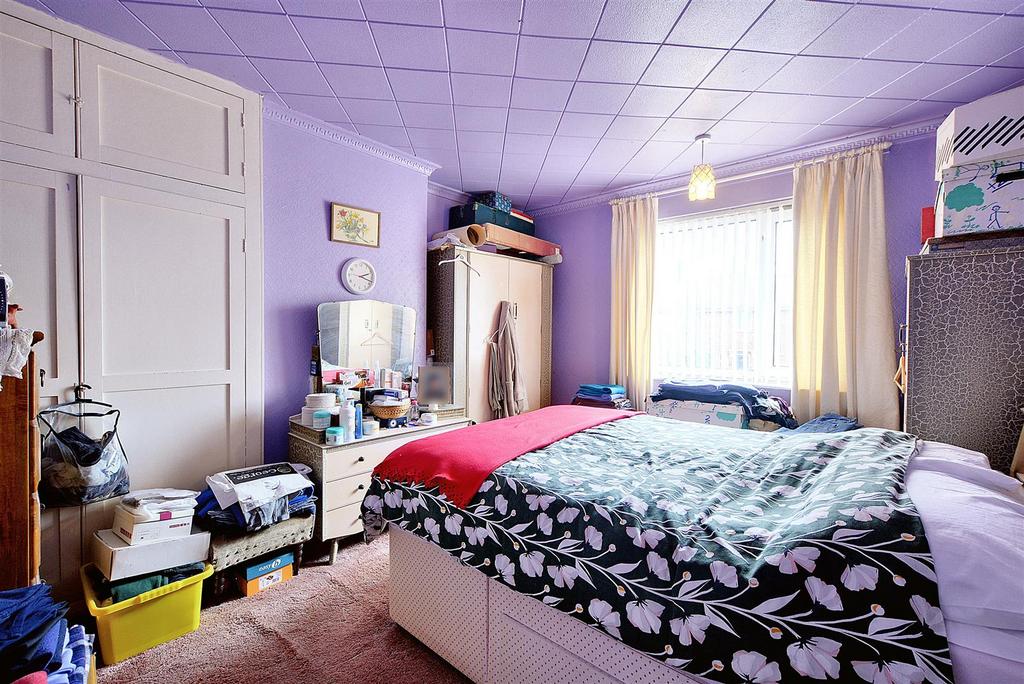 Bedroom 1.jpeg