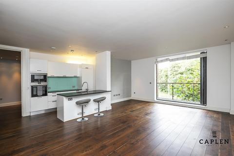 2 bedroom flat to rent - Eton Heights, Whitehall Road, Woodford Green