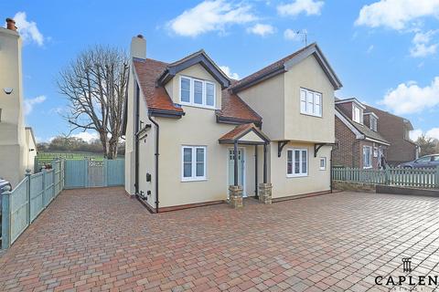 Pear Tree Cottage Epping Road, Nazeing, Waltham Abbey, EN9 2DH
