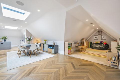 3 bedroom flat for sale, Penthouse Apartment, Nutley Terrace, Hampstead, NW3