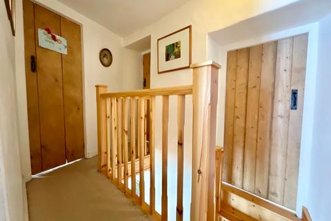 9 Baron Street, Usk, NP15 1AS