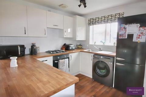 1 Broadhead Close, Kilnhurst, Mexborough, S64 5WE