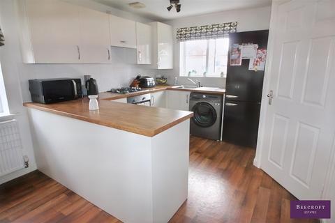 1 Broadhead Close, Kilnhurst, Mexborough, S64 5WE