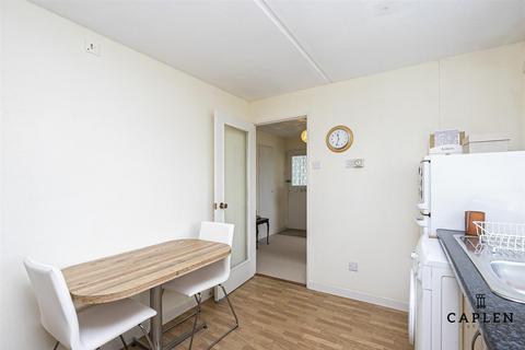 1 bedroom flat for sale, Hornbeam Road, Buckhurst Hill