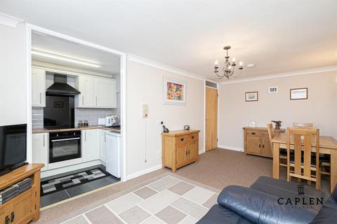 1 bedroom retirement property for sale, Abigail Court, Ongar