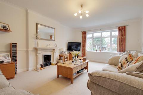 4 bedroom detached house for sale, Aglaia Road, Worthing