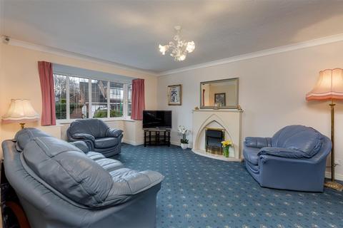 3 bedroom detached bungalow for sale - Cardinal Gardens, Darlington DL3