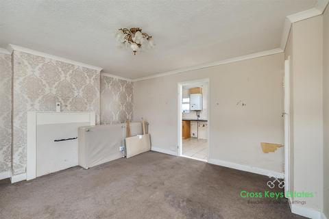 3 bedroom semi-detached house for sale - Peters Park Lane, Plymouth PL5