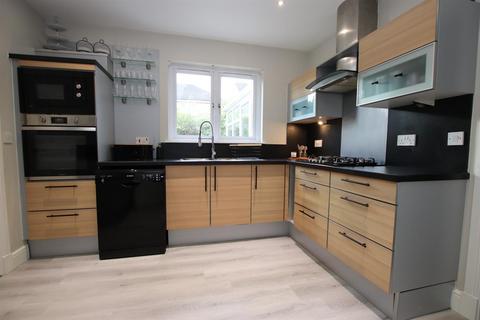 2 Bescot Way, Shipley, BD18 1QA