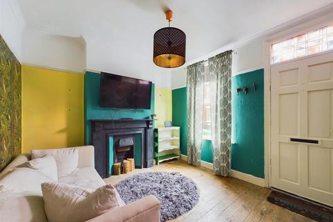 2 bedroom end of terrace house for sale - Hardstaff Road, Nottingham NG2