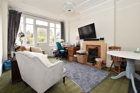 24 Minster Road, Bromley, BR1 4DZ