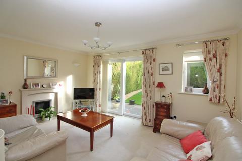 16 Alder Close, Baldock, SG7 6HN