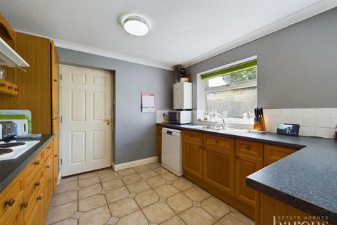 5 Mercer Close, Basingstoke, RG22 6NZ