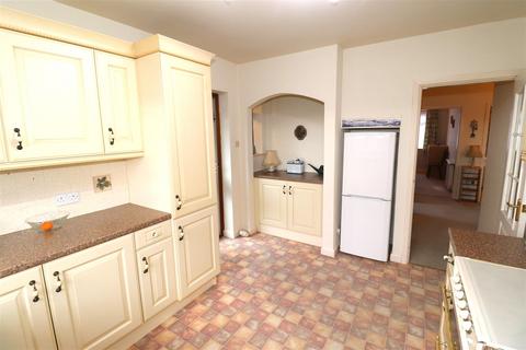 18 Convent Close, Kenilworth, CV8 2FQ