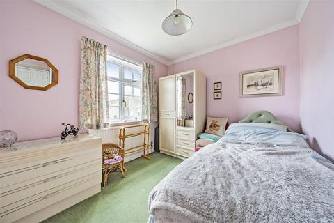 4 bedroom link detached house for sale, Holy Barn Close, Basingstoke RG22