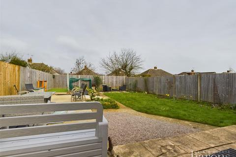 14 Hulbert Way, Basingstoke, RG22 6NB