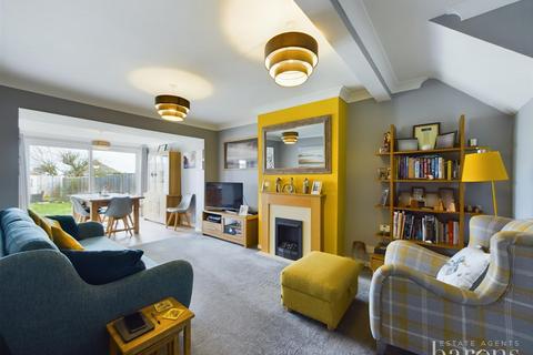 14 Hulbert Way, Basingstoke, RG22 6NB