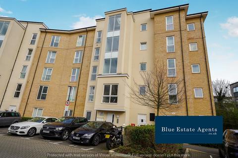 2 bedroom apartment for sale - Hunting Place, Hounslow, TW5
