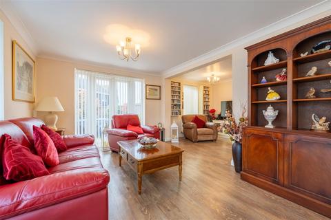 6 Apollo Drive, Southend-on-sea, SS2 4GU