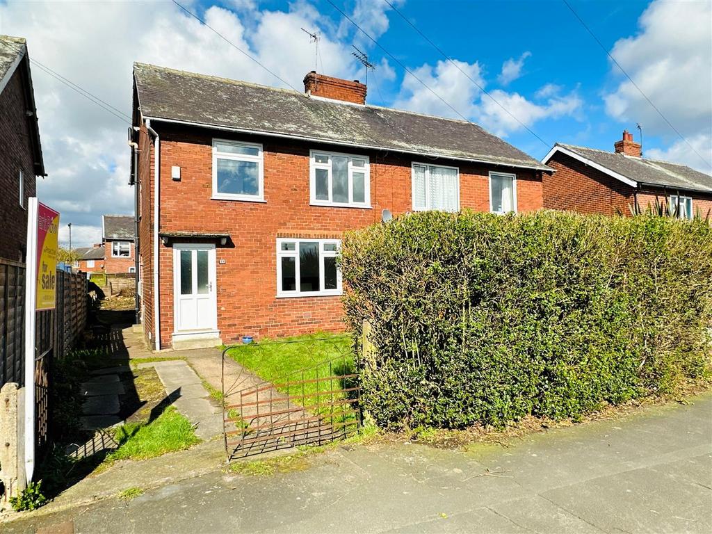 Flaxley Road, Selby 3 bed semidetached house for sale £160,000