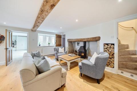 4 bedroom cottage for sale, The Lane, Stroud GL6
