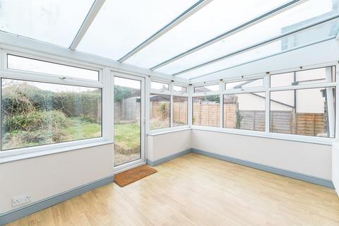 15 Oatlands Drive, Otley, LS21 2AY